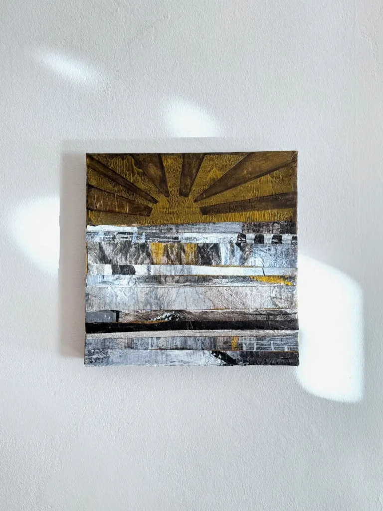 Original art by Austrian artist Lea Moucka — large abstract paintings and portraits. Available works and commissions open.